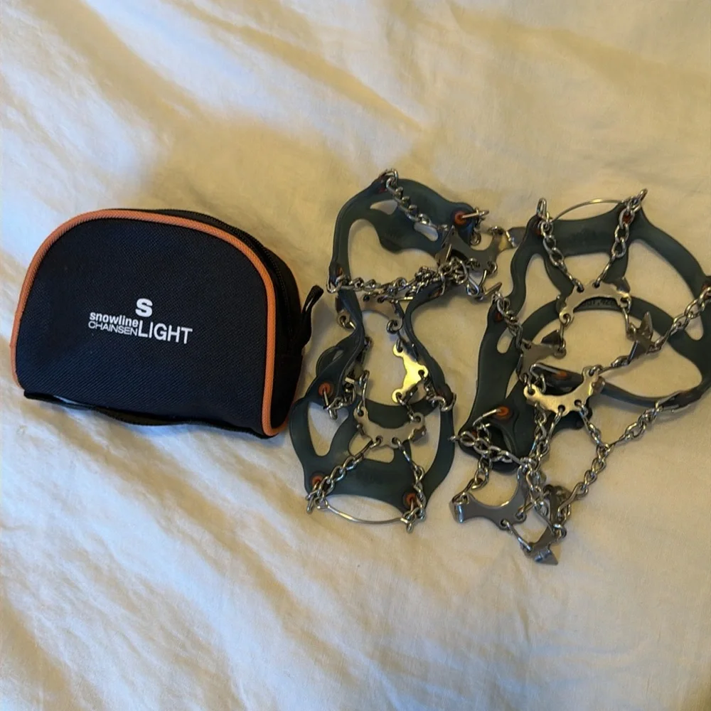 Snowline Chainsen Light Ice Cleats Microspikes youth Size Small